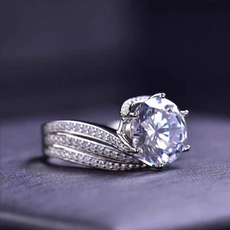 3.0ct Luxury Mossanite Wedding Band - Image 3