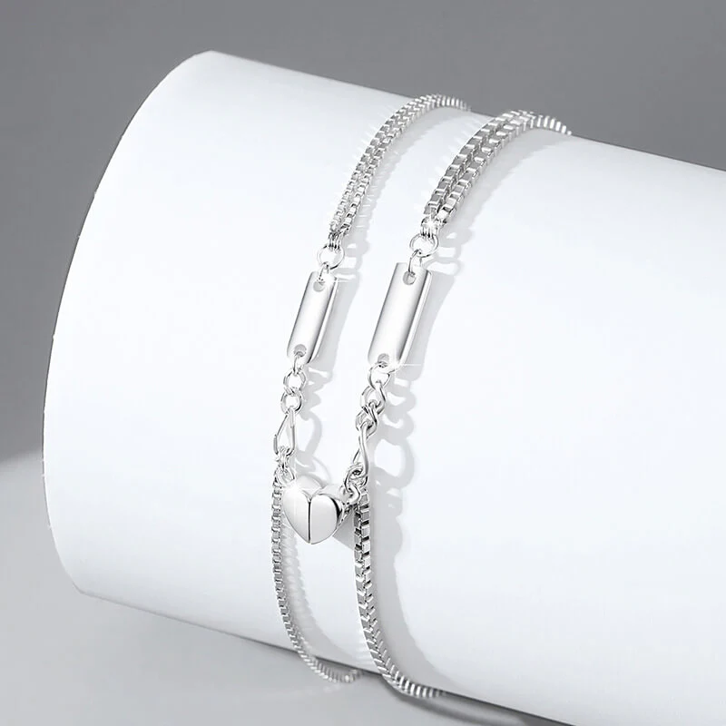 Heart-Shaped Magnetic Attraction Couple Bracelets - Image 3