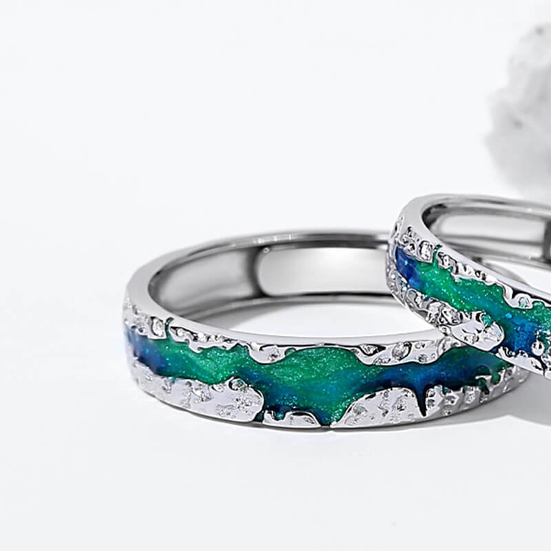 Aurora Dreamy Gradient Starry Sky Matching Rings - Image 3