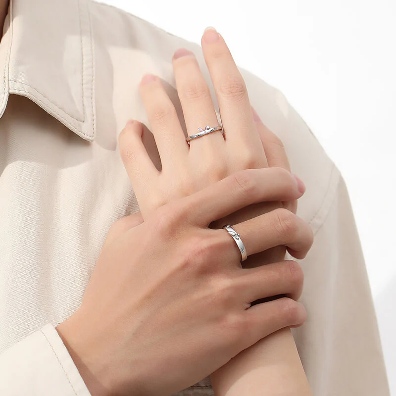 Adorable Carrot & Rabbit Matching Rings - Image 4