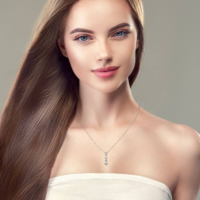 Elegant Four Beads Moissanite Necklace - Image 3