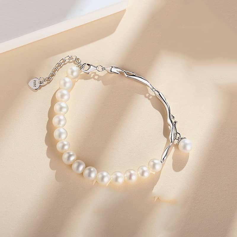 Freshwater Pearl and Silver Brach with a Pearl Charm Bracelet - Image 3