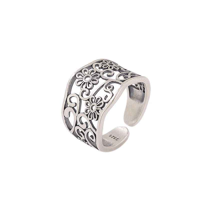 Hollow Floral Ring - Image 5