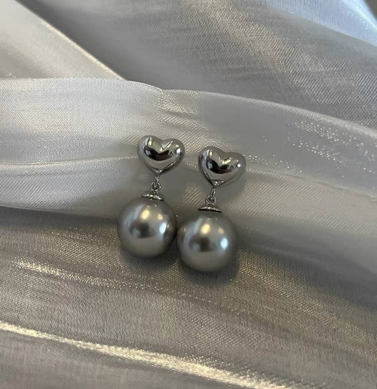 Love Heart Freshwater Pearl Drop Earrings - Image 3