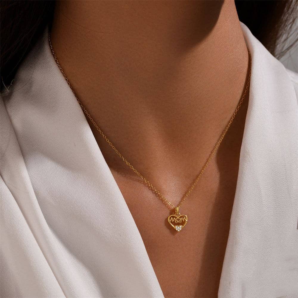 Mom Heart Gold Necklace - Image 3