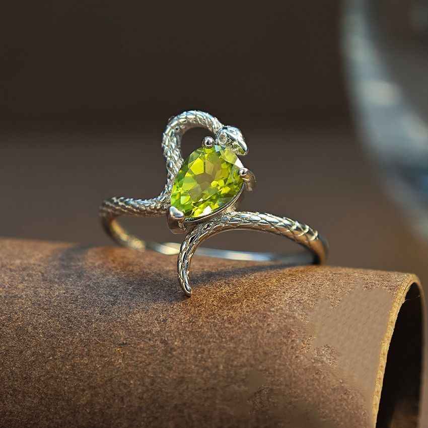 Peridot Silver Snake Ring - August Birthstone Ring - Image 4