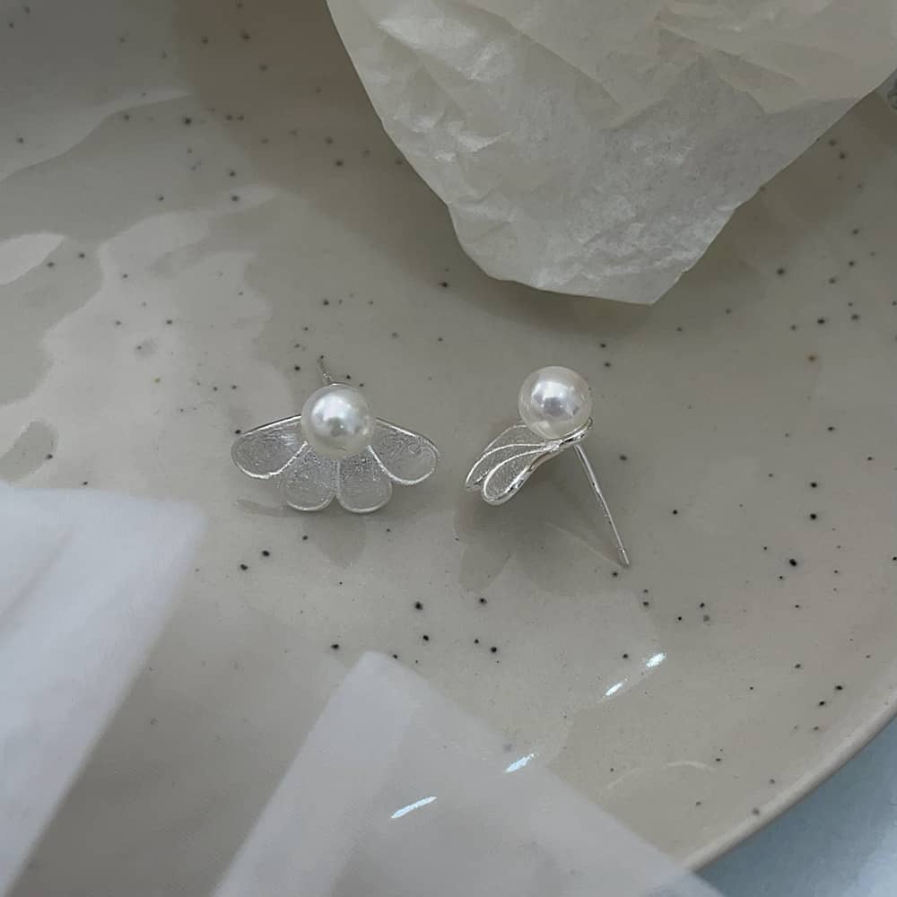 Petal Pearl Stud Earrings - Image 3