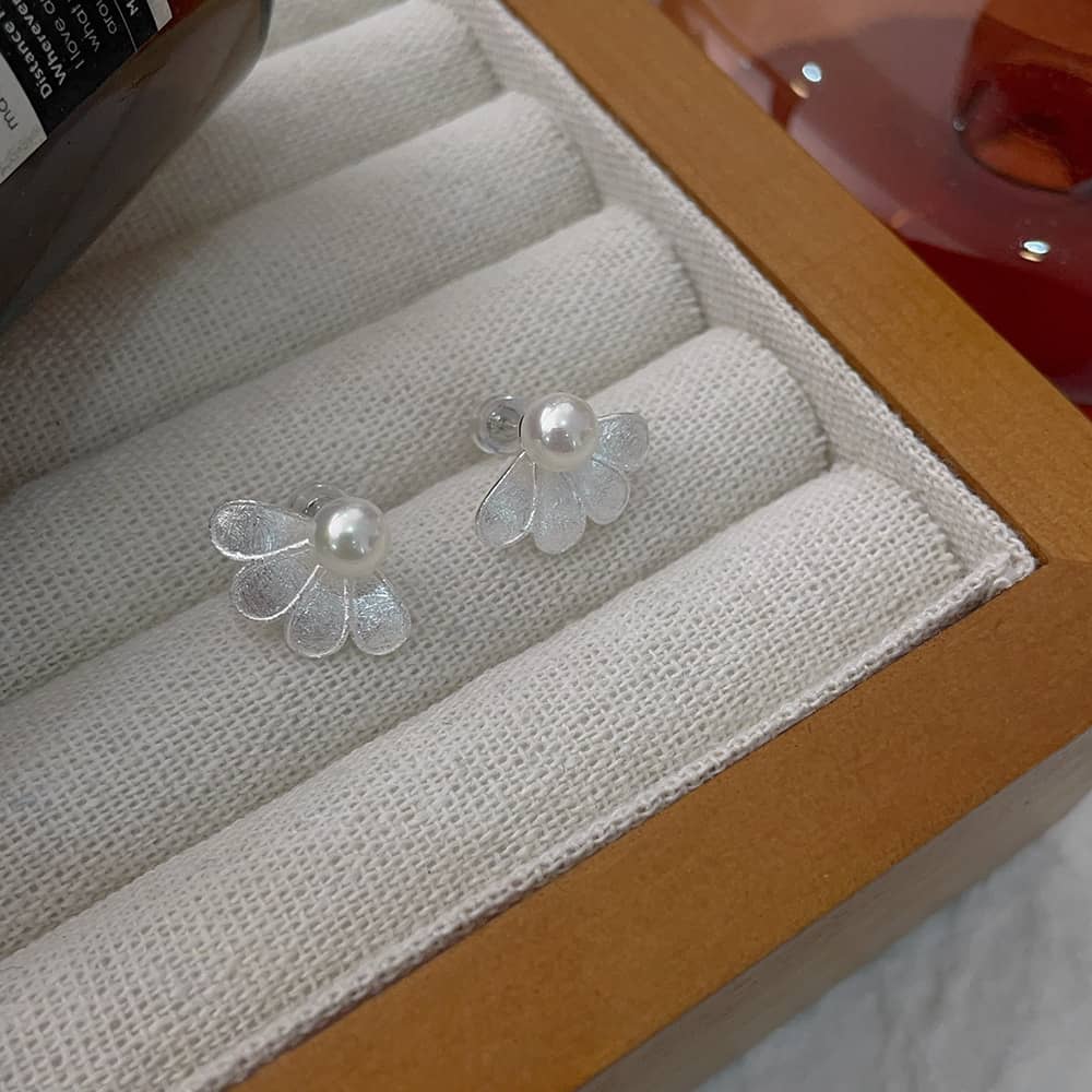 Petal Pearl Stud Earrings - Image 4