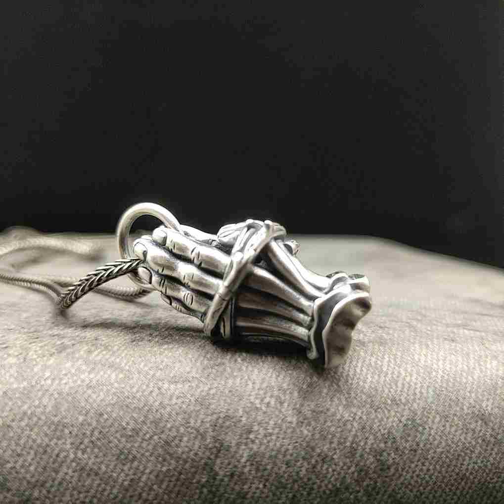 Praying Hands Necklace - Image 2