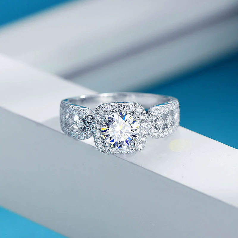 Princess Cut 1ct Moissanite Sterling Silver Ring - Image 3