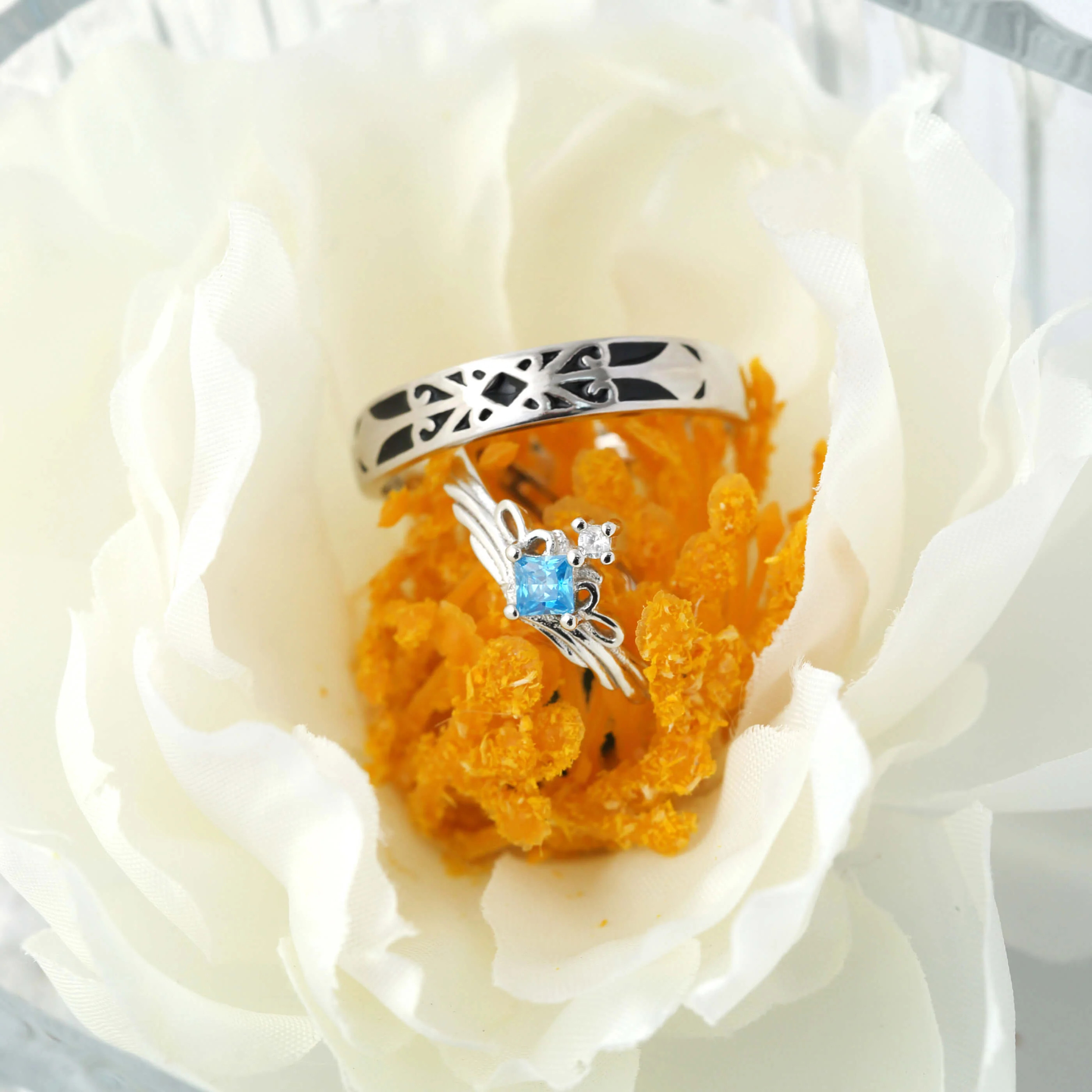Princess & Knight Couple Rings - Image 2