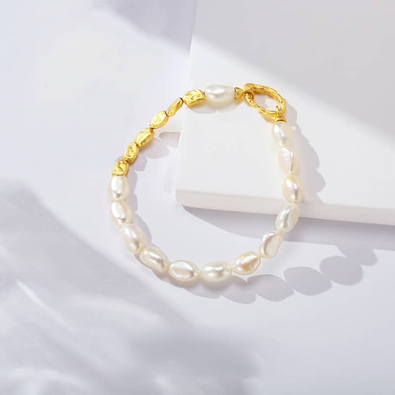 Modern Mix Bracelet: Pearls and Gold Plated Silver Beads - Image 3