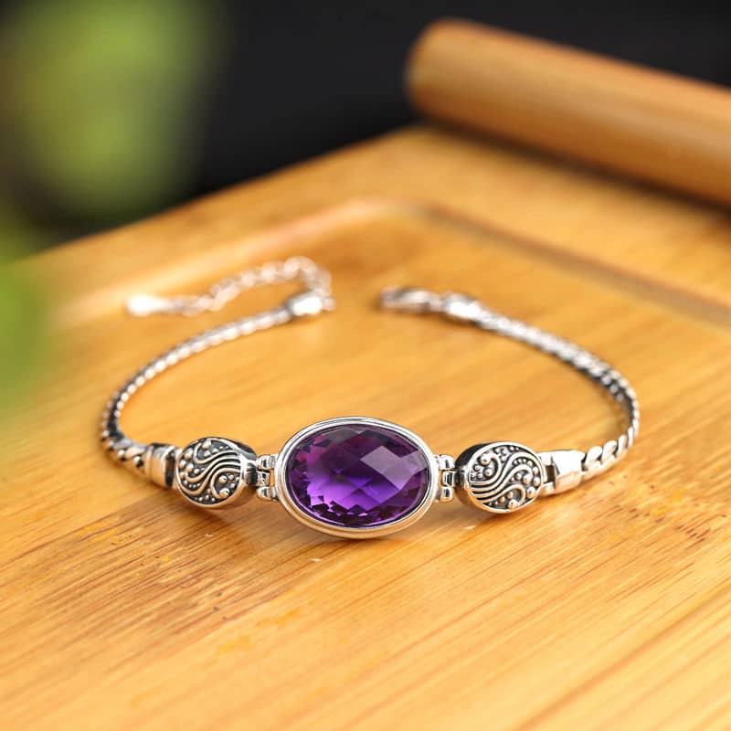 Vintage Silver Amethyst Bali Style Bracelet - Image 4